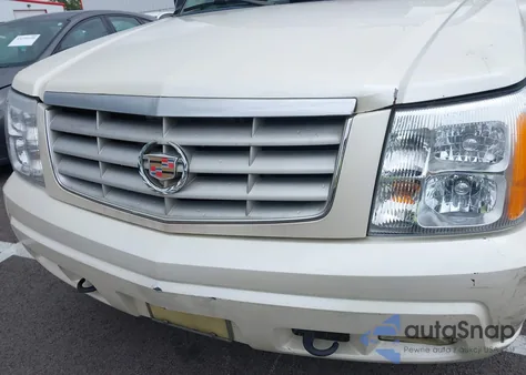 2002 Cadillac Escalade Standard from USA, damaged, VIN 1GYEC63T92R271511